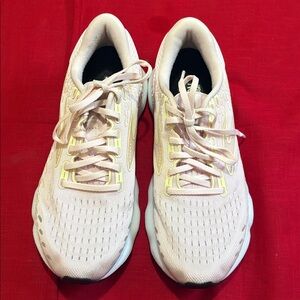 Women's Brooks Glycerin GTS 20, Pink/Yellow/White, 8 B Medium